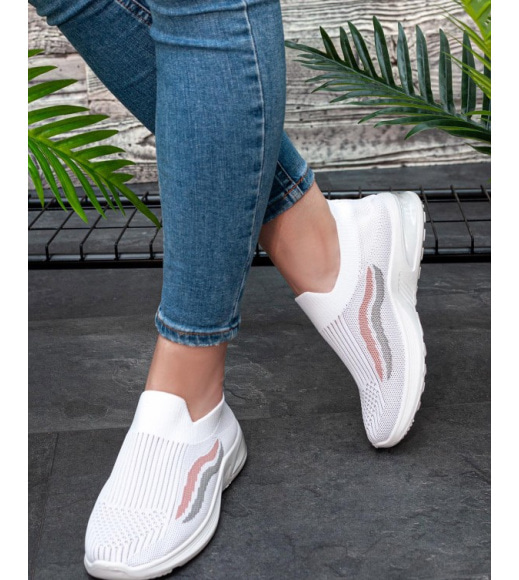 Белые сетчатые кроссовки с вставками