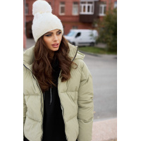 Белая женская шапка Seventeen 3143-1.4917