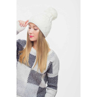 Молочная женская шапка Seventeen 3123
