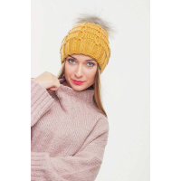 Желтая женская шапка Seventeen 3086
