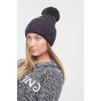 Черная женская шапка Seventeen 3138