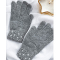 Темно-сірі вовняні рукавички зі стразами на манжетах