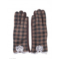 Темно-коричневые клетчатые перчатки с меховыми бантиками