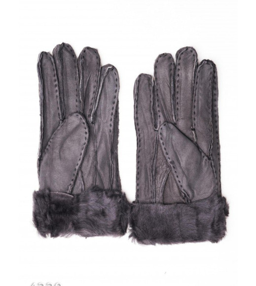 Серые грубые кожаные рукавицы с меховыми манжетами