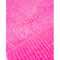 Розовая шерстяная шапка на флисе