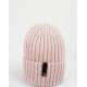 Розовая теплая шерстяная шапка бини