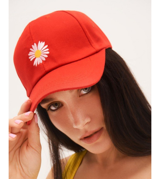 Красная хлопковая кепка с цветочной вышивкой