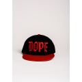 Чорна з червоним кепка з вишивкою DOPE