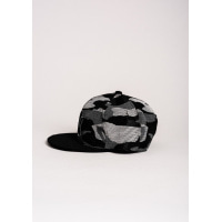 Чорна камуфляжна кепка з вишивкою NY