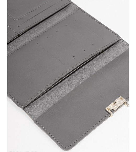 Сірий гаманець із замшевою вставкою
