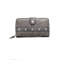 Сірий гаманець з перфорацією в формі зірок