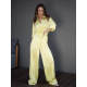 Желтый шелковый костюм свободного кроя