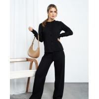 Черный свободный костюм с широкими брюками