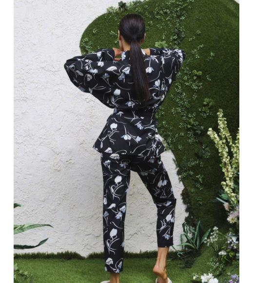 Черный принтованный костюм с брюками и кимоно