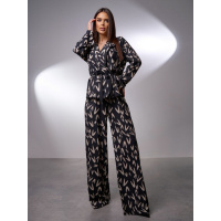 Черно-бежевый брючный костюм-кимоно с лампасами