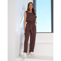 Льняной брючный костюм коричневого цвета с топом