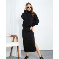 Черный ангоровый костюм с разрезом на юбке
