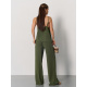 Брючный костюм цвета хаки с топом на бретельках