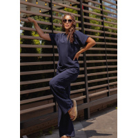 Синий свободный брючный костюм с футболкой