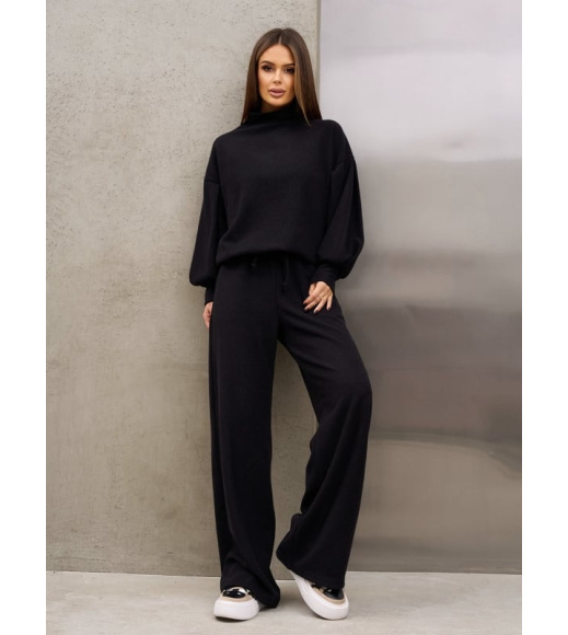Черный ангоровый костюм с объемными рукавами