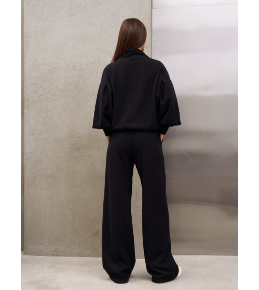 Черный ангоровый костюм с объемными рукавами