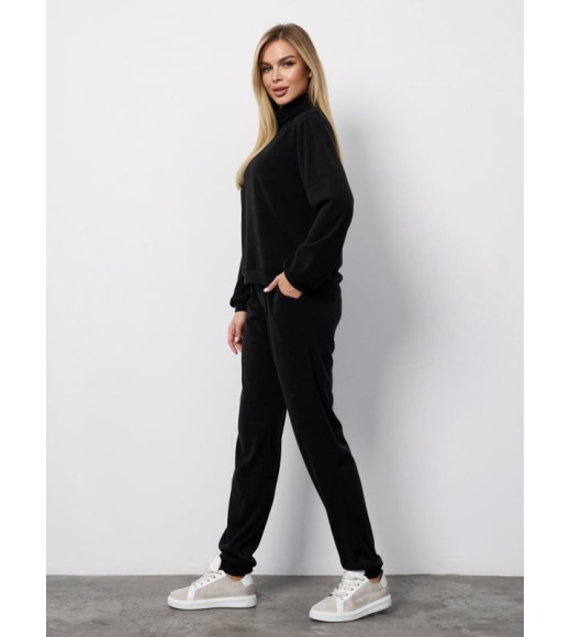 Ангоровый брючный костюм черного цвета