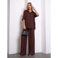 Темно-коричневый льняной костюм с боковыми разрезами
