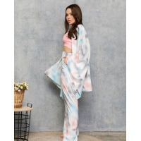 Цветной принтованный брючный костюм с кимоно