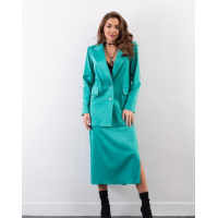 Классический зеленый костюм с юбкой