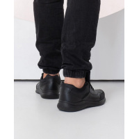 Черные комбинированные кроссовки с вставками