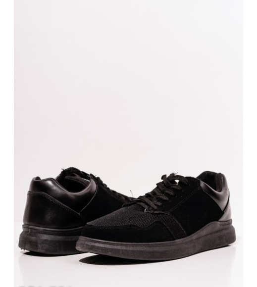 Черные комбинированные кроссовки с перфорацией