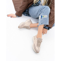 Бежевые кроссовки из кожи с замшевыми вставками