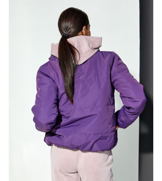 Фіолетова стьобана куртка на блискавці
