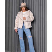 Молочная короткая дубленка на меху