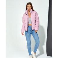 Розовая стеганая куртка на молнии