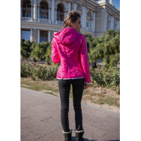 Яскраво-рожева куртка демісезонна