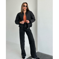 Черный стеганый бомбер на молнии