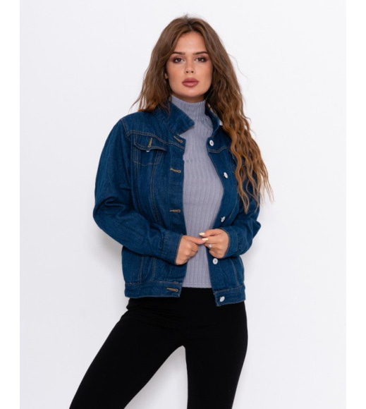 Крассическая джинсовая куртка синего цвета