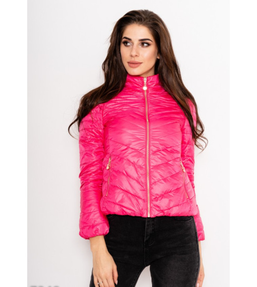 Яскрава рожева стьобана тонка куртка на блискавці