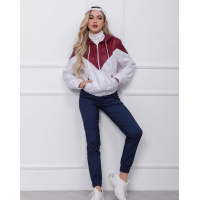 Бело-бордовая ветровка с вставкой