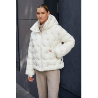 Молочная женская куртка Seventeen 2212.6107