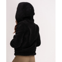Чорна хутряна коротка куртка з капюшоном