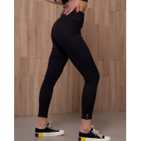 Черные утепленные ангорой леггинсы с нашивкой