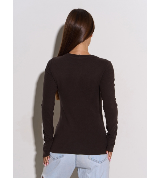 Теплый темно-коричневый лонгслив с вырезами для больших пальцев