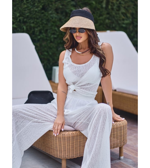 Молочная майка из полупрозрачного трикотажа