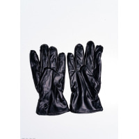 Черные демисезонные перчатки из эко-кожи на меху