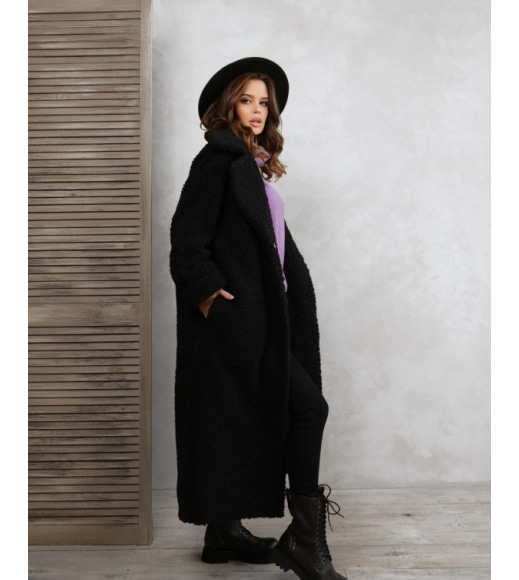Черное удлиненное шерстяное пальто