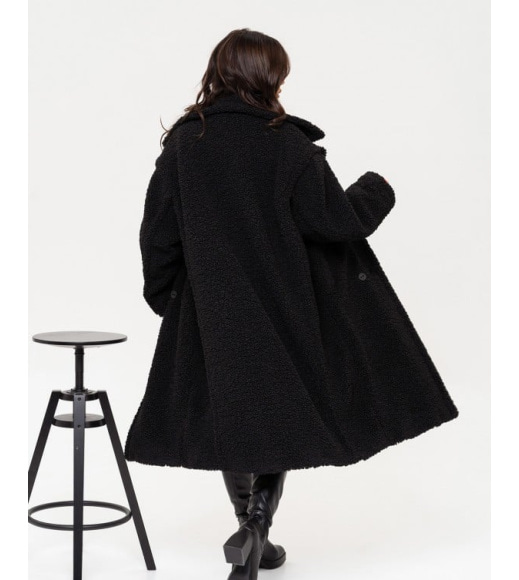 Чорне пальто зі штучного хутра