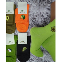 Зеленые высокие носки декорированные авокадо