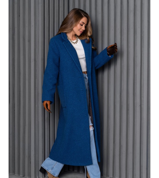 Синее пальто из букле с карманами